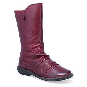 The “Pass” Miz Mooz leather boot color bordeaux burgundy SZ 38 7.5-8 US NWOT